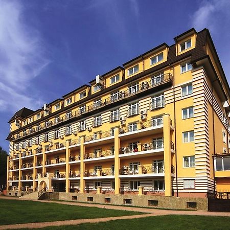 Royal Hotels And Spa Resorts Promenad Truskavets Eksteriør billede