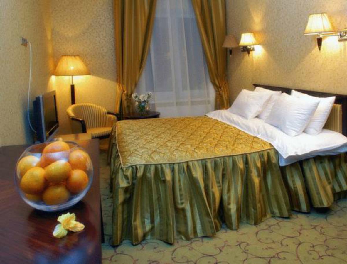 Royal Hotels And Spa Resorts Promenad Truskavets Eksteriør billede